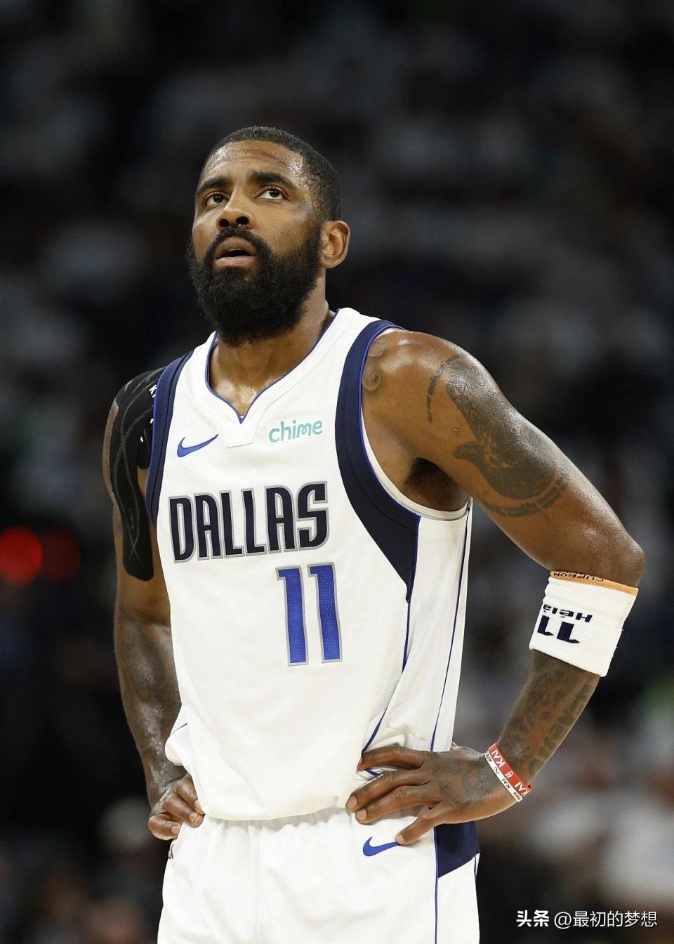 NBA历史控球能力最强的十大球星排名！大家认同吗？

1欧文：控球极致华丽，节奏