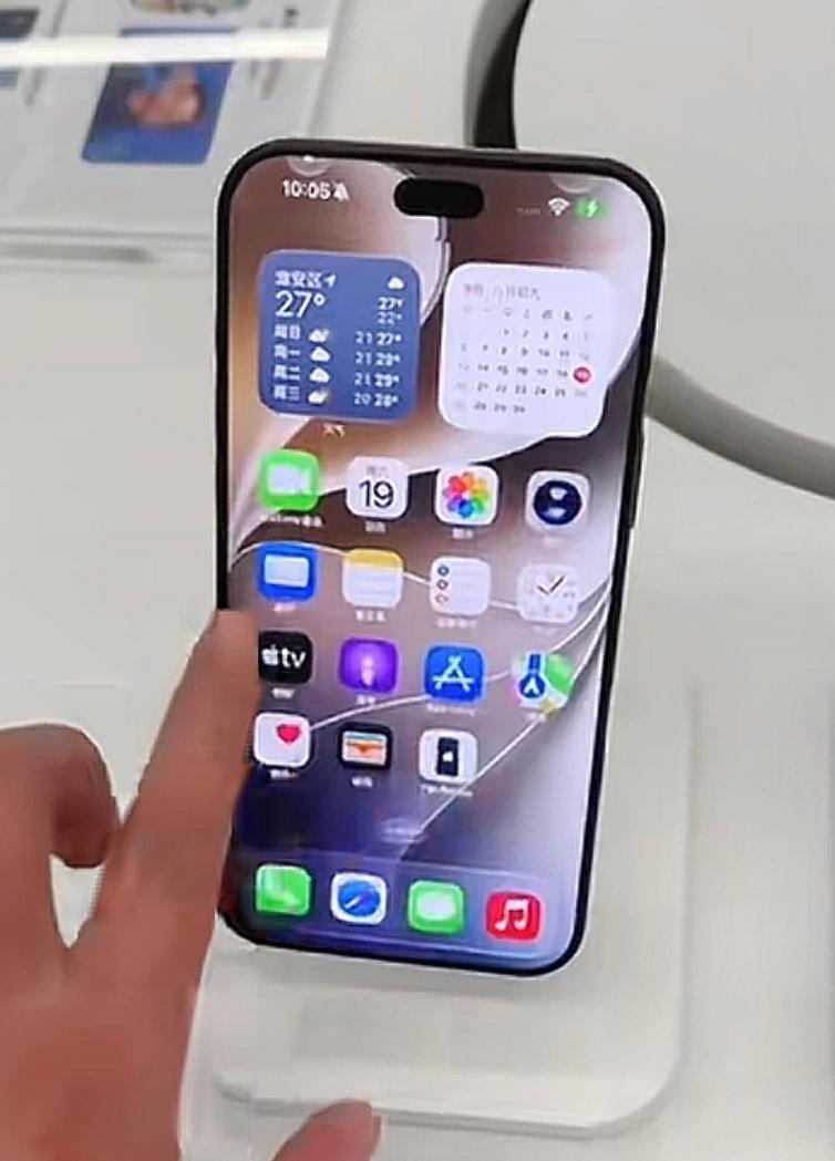 iPhone18爆雷！频繁死机是硬件问题吗
最近网上出现了大批iPhone18用
