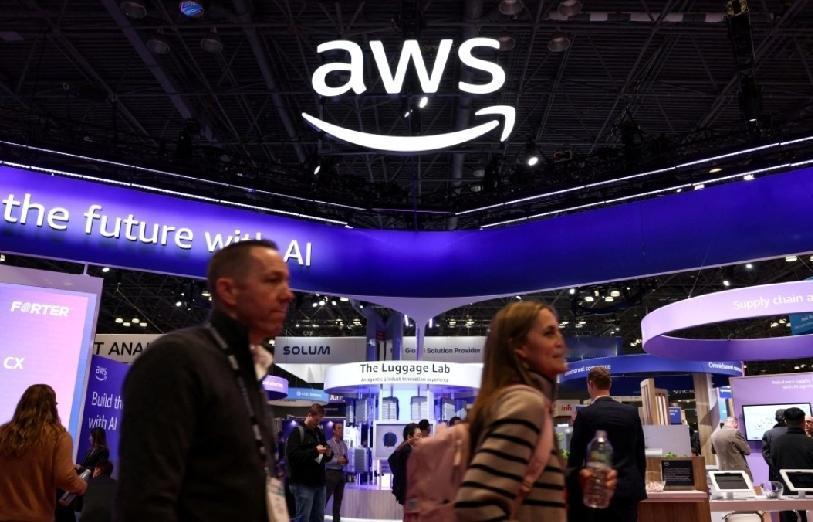 ＃亚马逊正计划下周进行第二轮裁员＃这是亚马逊缩减约3万名办公室员工整体目标的一环