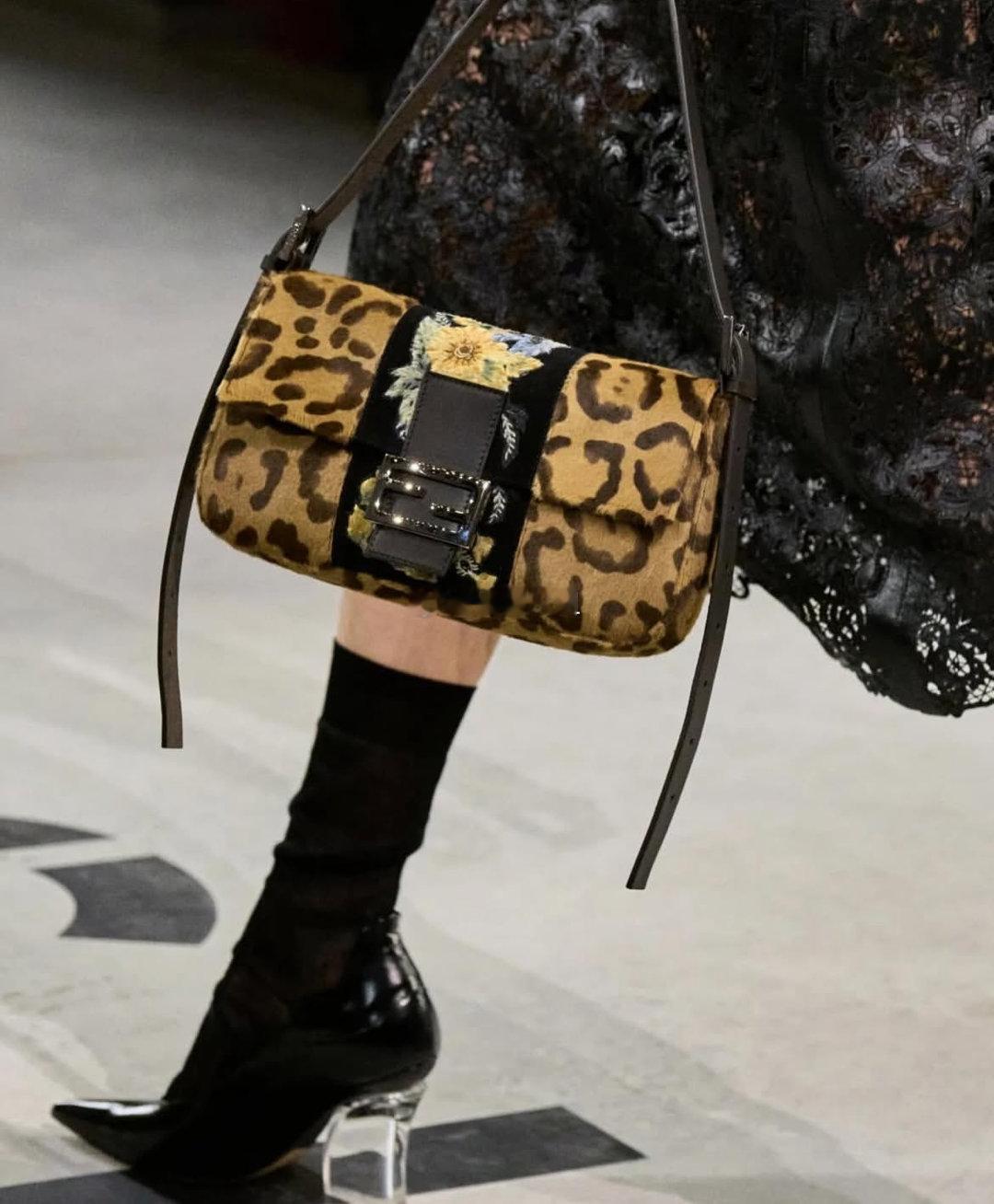 Maria Grazia Chiuri重磅回归Fendi！当年参与打造1997年