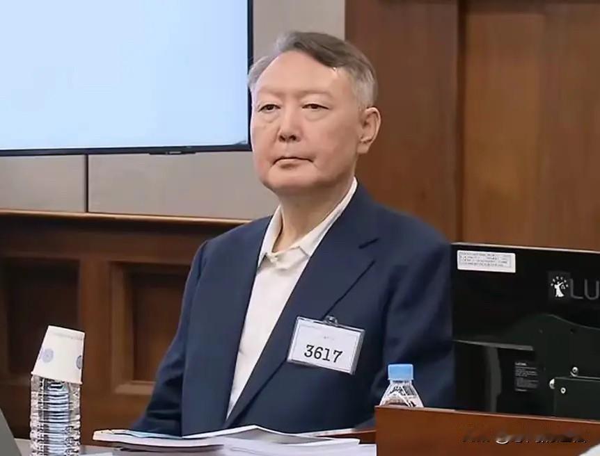 刑期又加30年，尹锡悦一听头都大了！
不过尹锡悦胆子是真大，为给戒严找借口，居然