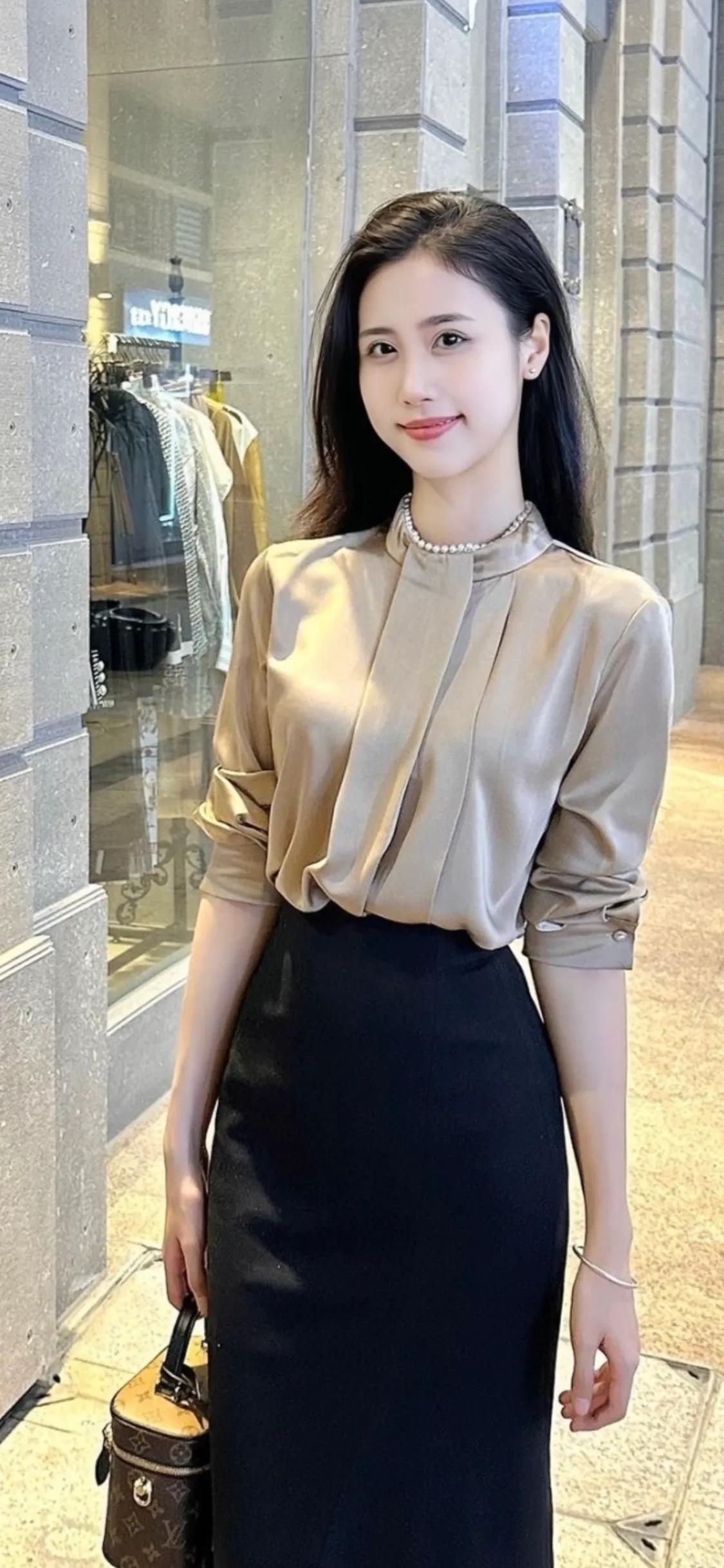 爱的尽头是什么？
这是我看到最扎心的一段回答：爱的尽头是恶语相向，是撕破脸皮，是