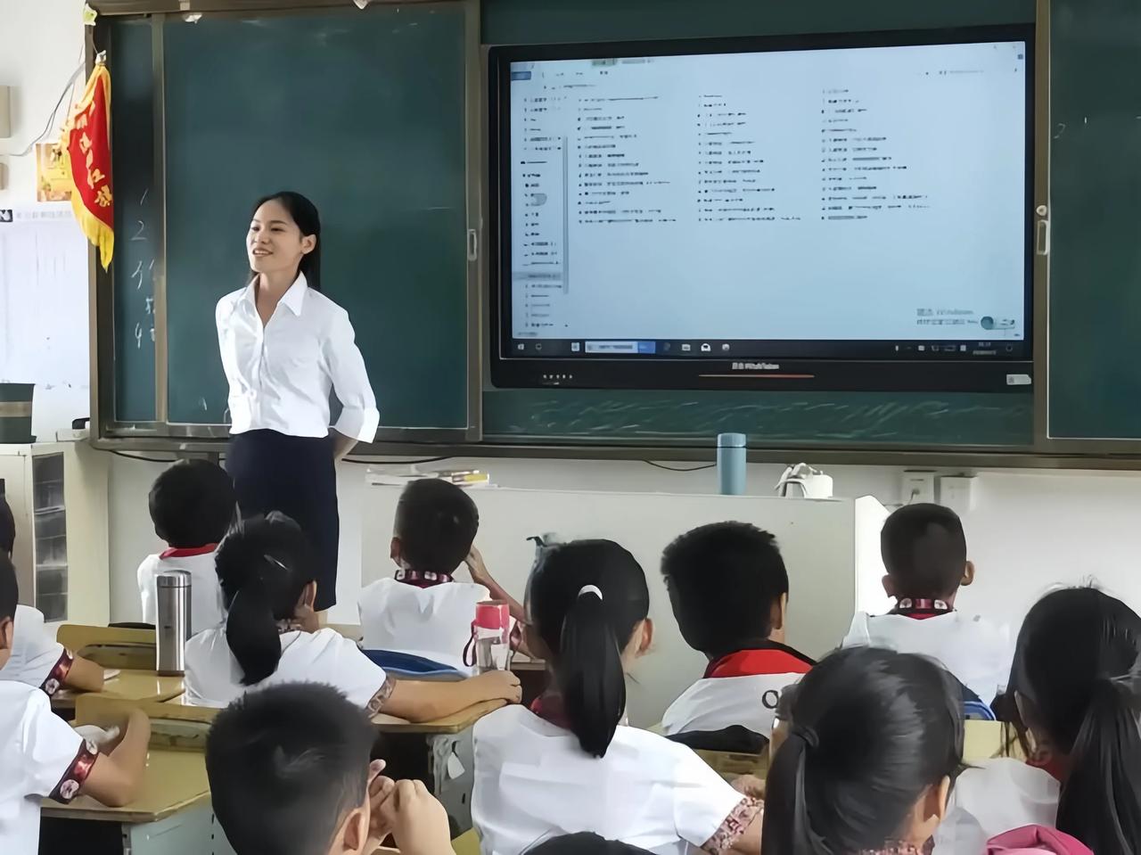 一位班主任的5句肺腑之言，“骂醒了”所有孩子

第一句：“读书是你们走向世界的通