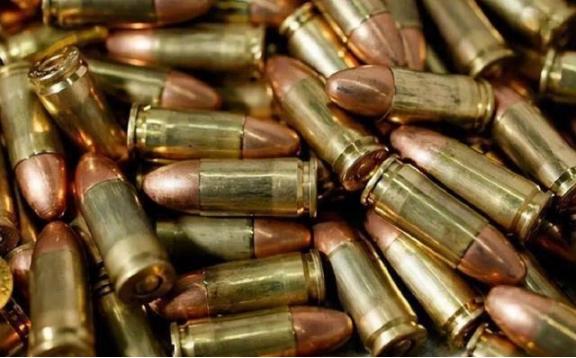 中国缺铜是事实，已探明储量只占全球4%，但消耗量巨大，对外依存度达76%，在子弹