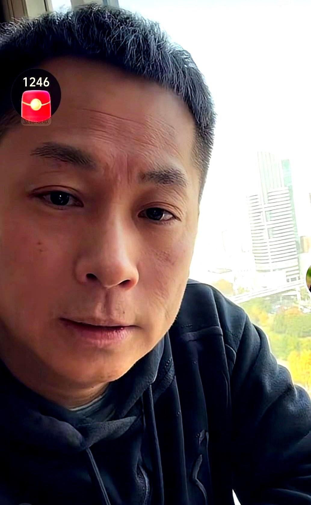 谁懂啊！刷到陈铭章导演那条微博，我直接破大防了！

六年了啊，他居然还为高以翔哭