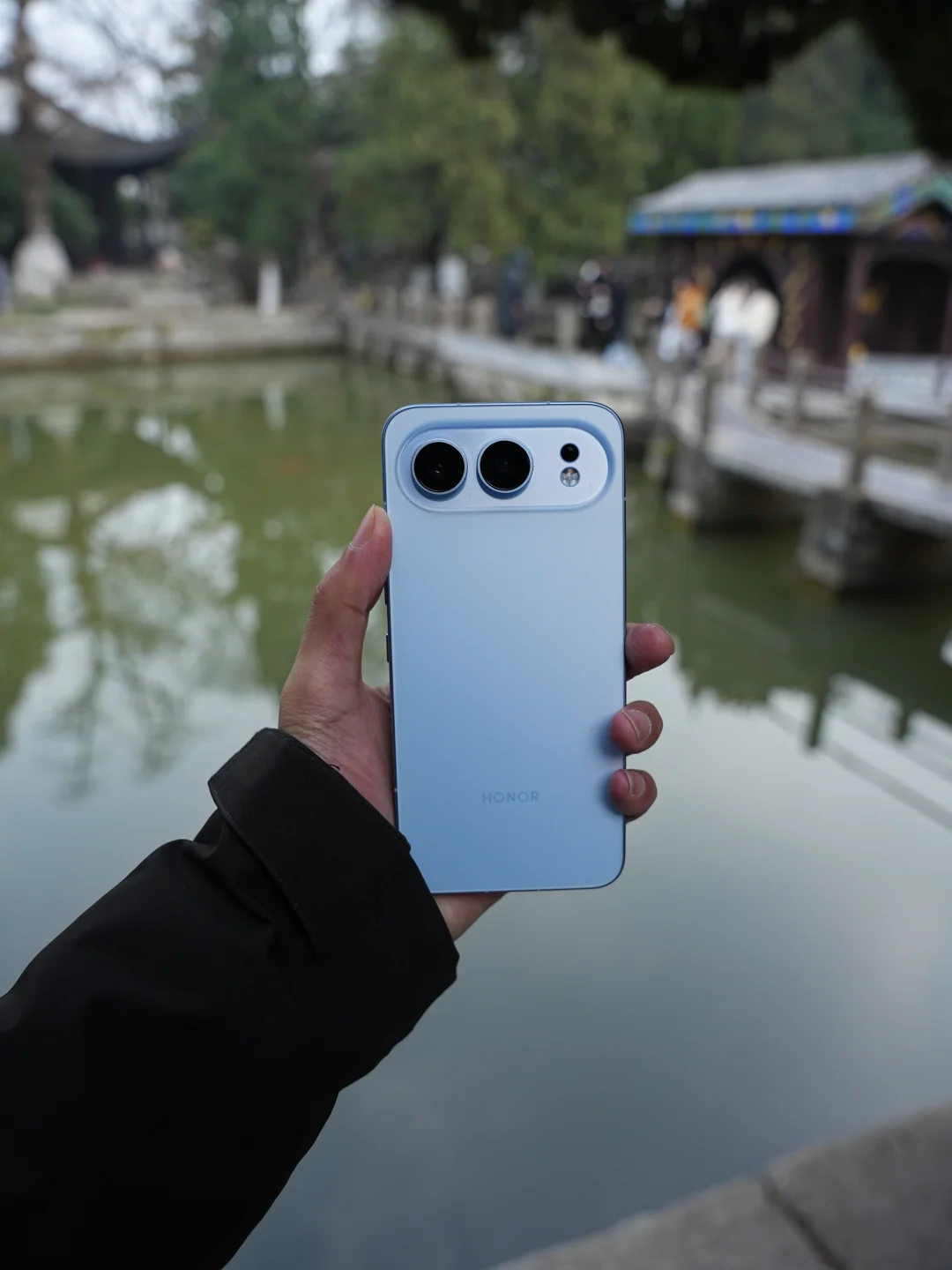 我是真的服了，荣耀这操作真的是直击心灵。大家别冲动下单，入手荣耀500...