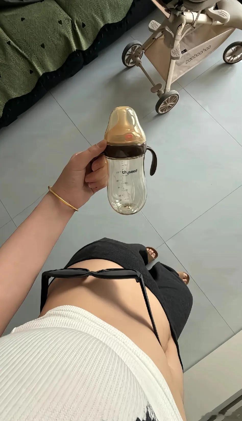 少想烦心事，多寻小欢喜，心宽常自乐 