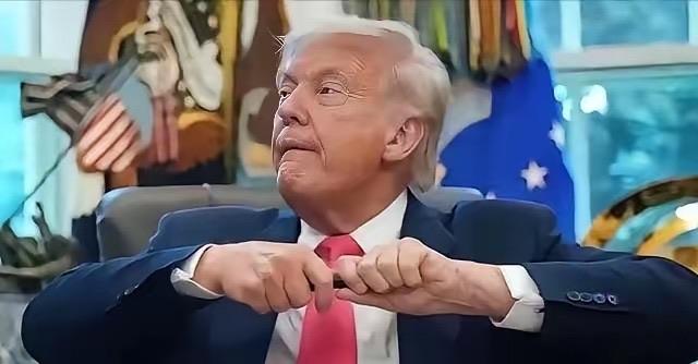 特朗普又不是美国永久的总统，说难听点，他只要下台，立马啥也不是。这是宪法与制度划