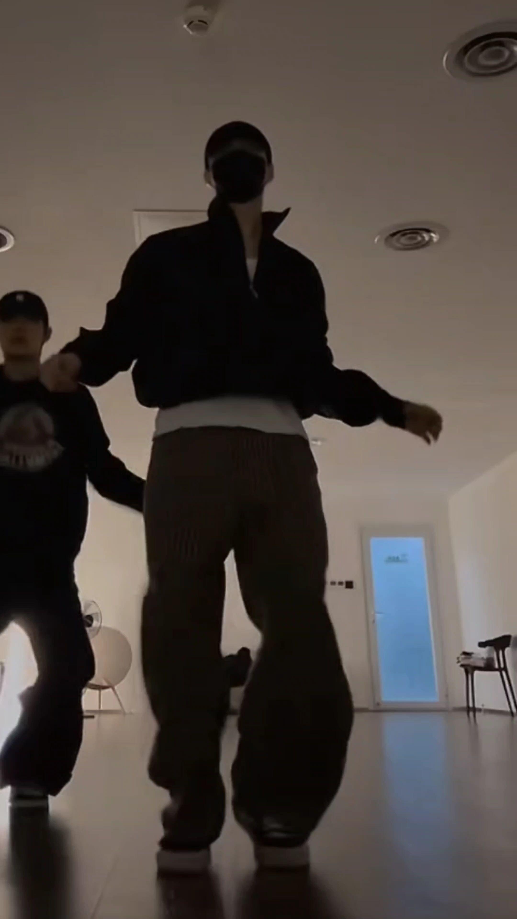 这段卡点！！品！细品！！！！身体超丝滑卡碎鼓点！帅麻了🤩整段punc...