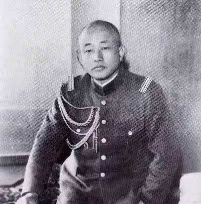 日本为何不直接吞并东北，非要搞个伪满洲国？这盘棋下得太毒！
 
1932年3月，