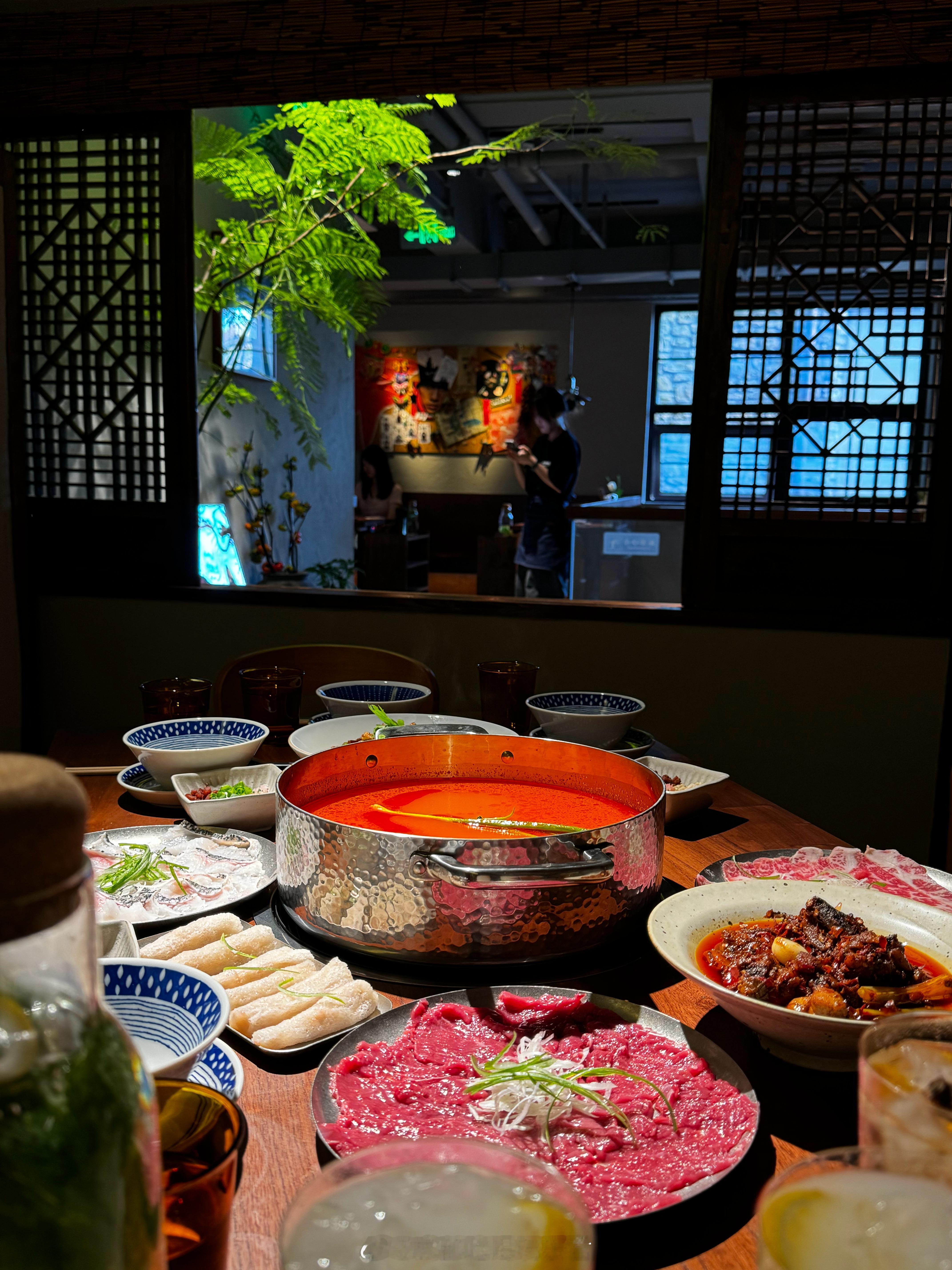我的美食日记成都美食 熳贵·贵州餐厅资格贵州酸汤plus麓镇开新菜品品质、小两层