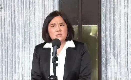 金门县立委陈玉珍这次火了！她掷地有声地宣布：金门不属台湾，而属福建泉州，我也不是