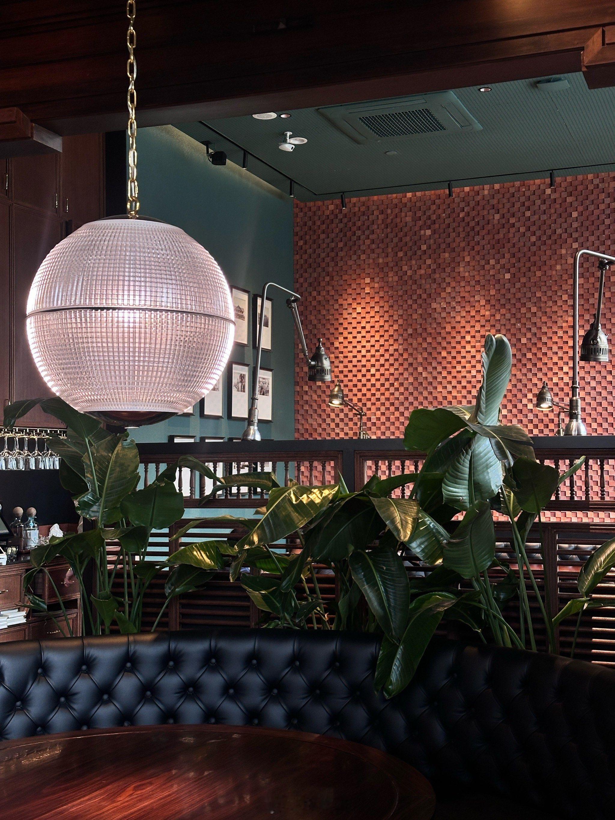 食趣西班牙一口就爱上的西班牙风味，藏在每一份用心制作的美食里。金黄焦香的西班牙土