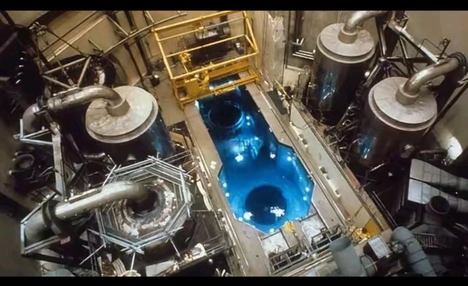 日本离制造核武器只有一步之遥，日本拥有分离钚，44.4吨，足以制造5000多枚核