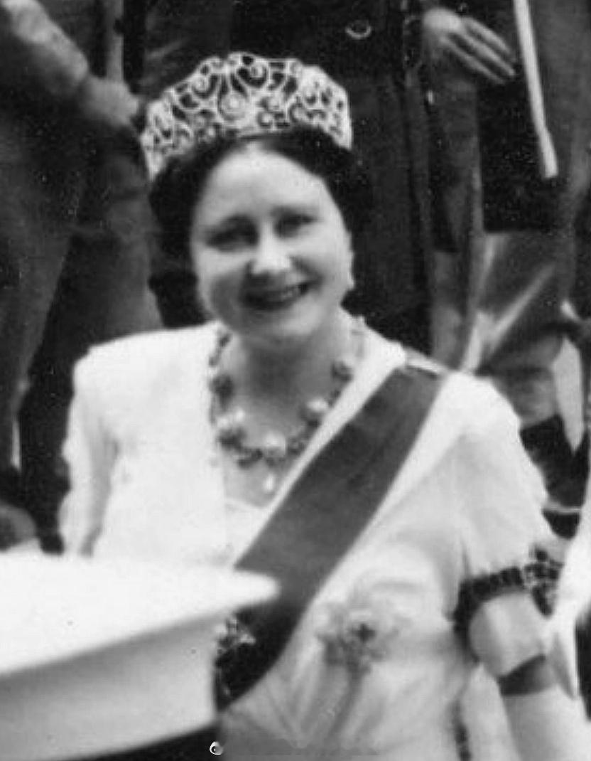 #老照片#Her Majesty Queen Elizabeth 1947 ​​