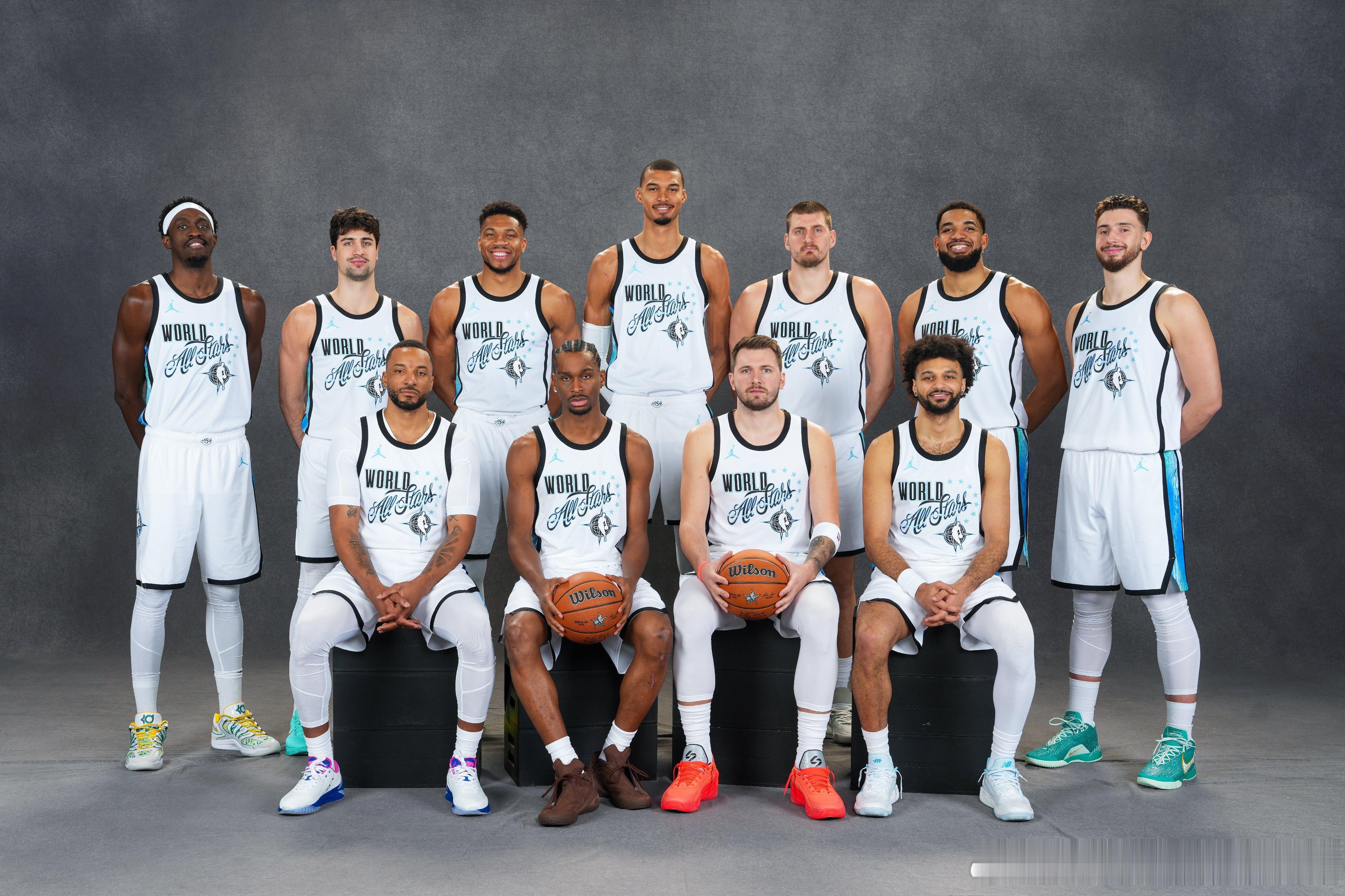 NBA  已指约基奇穿鞋213cm，文班是多高… 