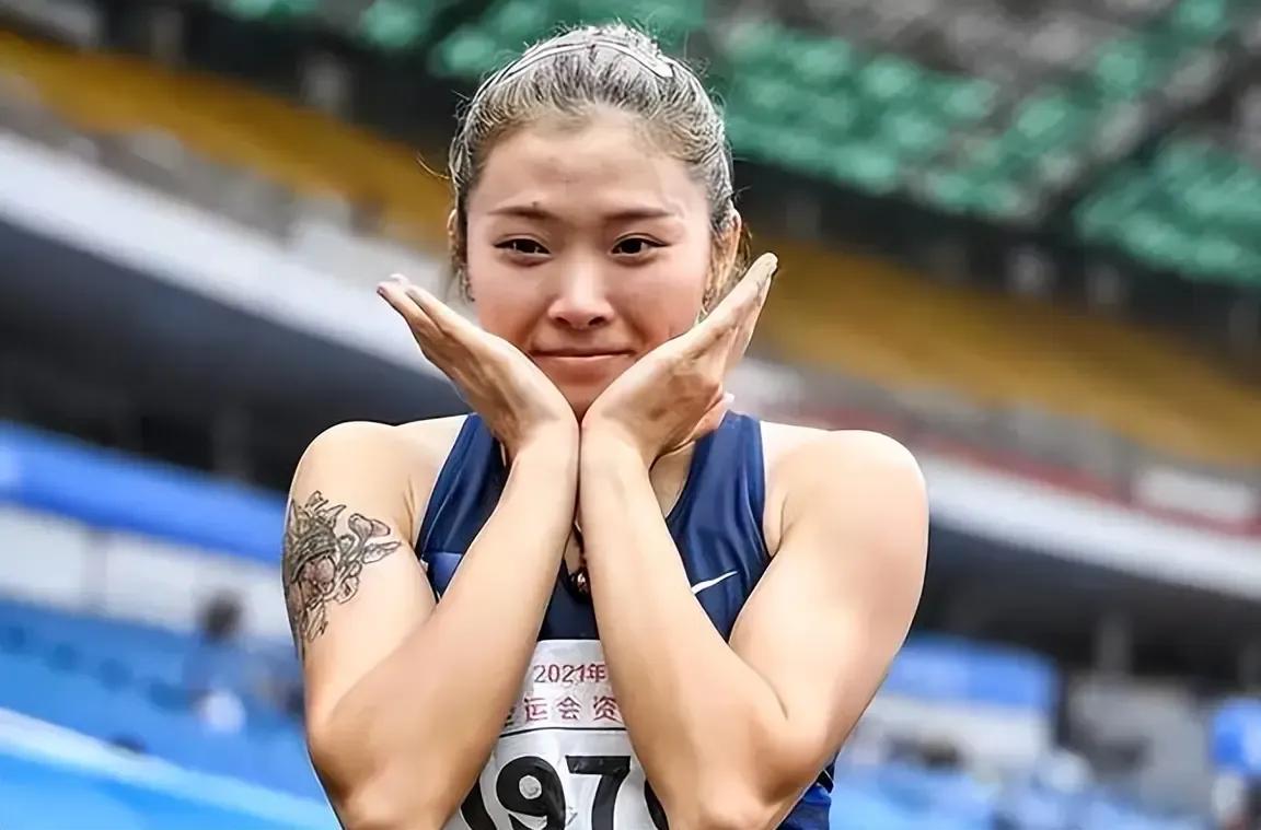 吴老二放声大哭破坏了其姐的婚礼氛围，硬生生把一场喜庆变成了悲怆[尬笑]说明她是一