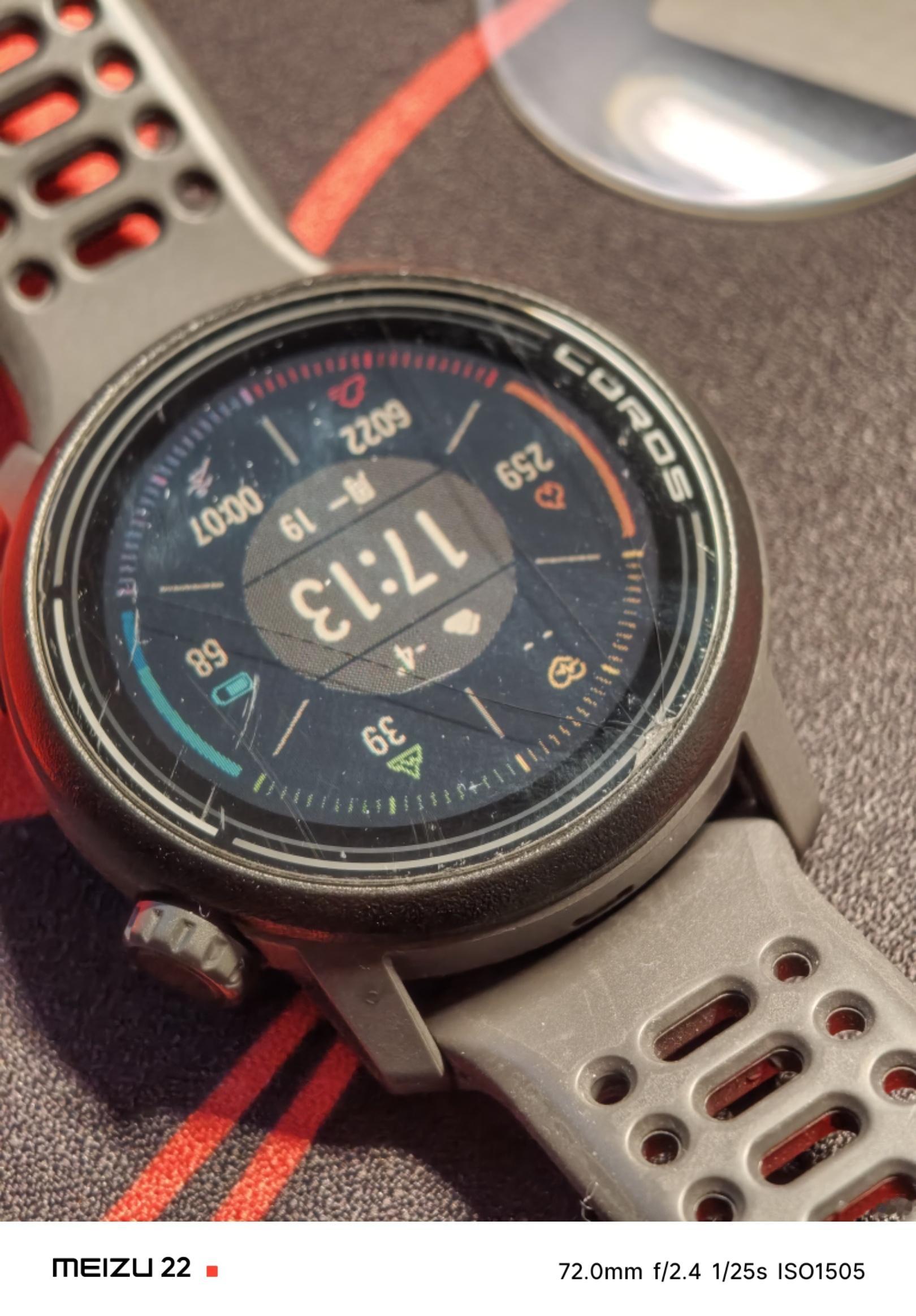 魅族有一个产品是做了好几次都没做好——智能手表就挺可惜的我现在用了一块高驰，感觉