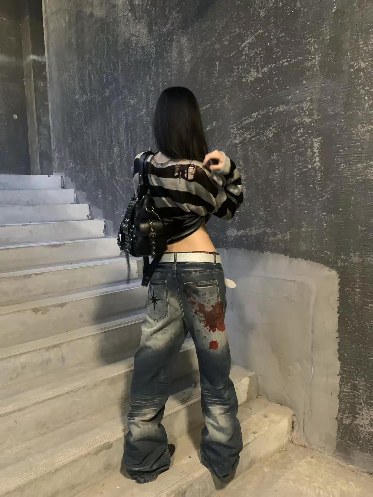 只是说的话比较下流 我本人还是一个比较单纯可爱的长相DETW 轻亚穿搭