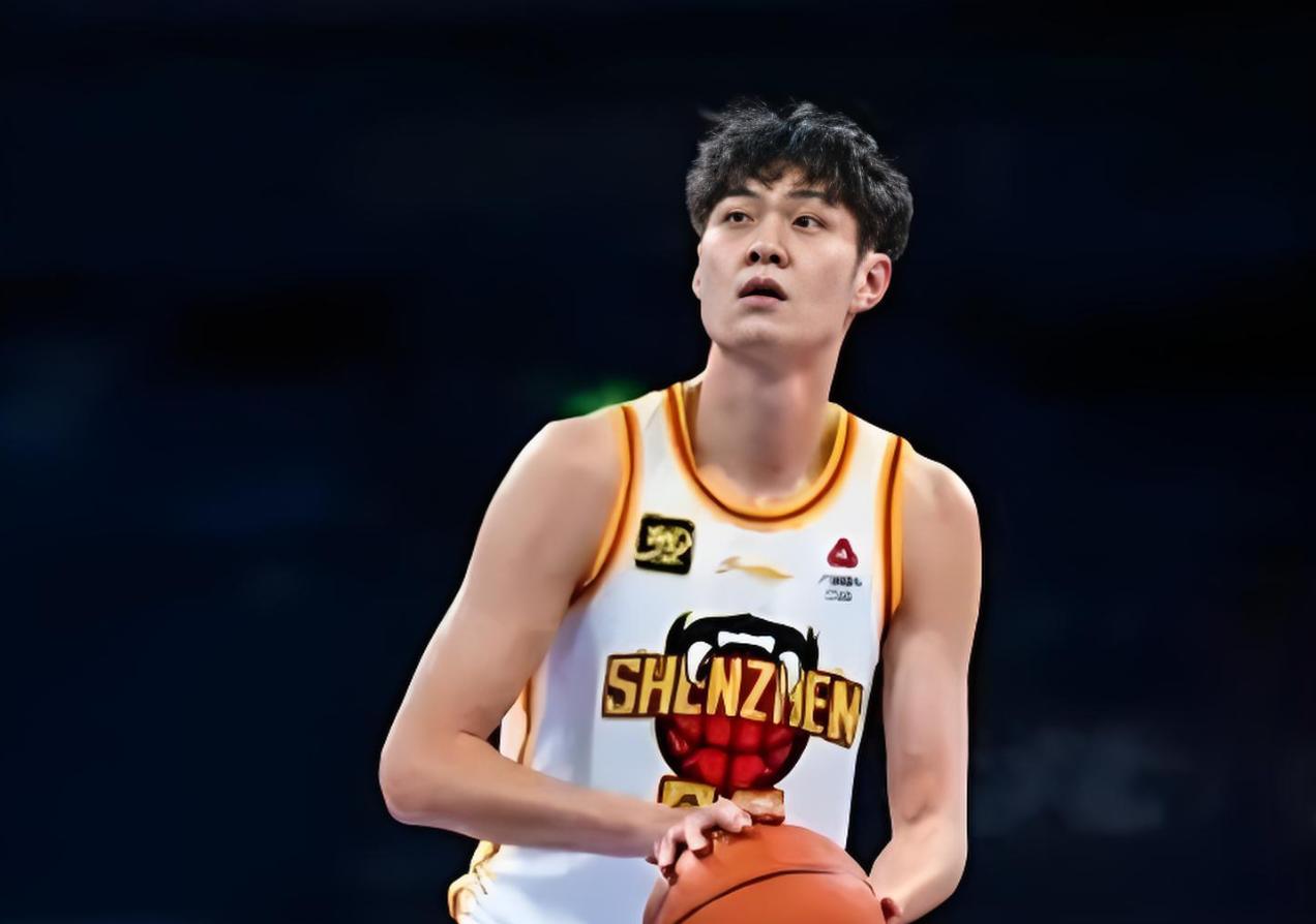 CBA常规赛第16轮，深圳队PK辽宁队，预测深圳队赢球！
原因，深圳队锋线优势与