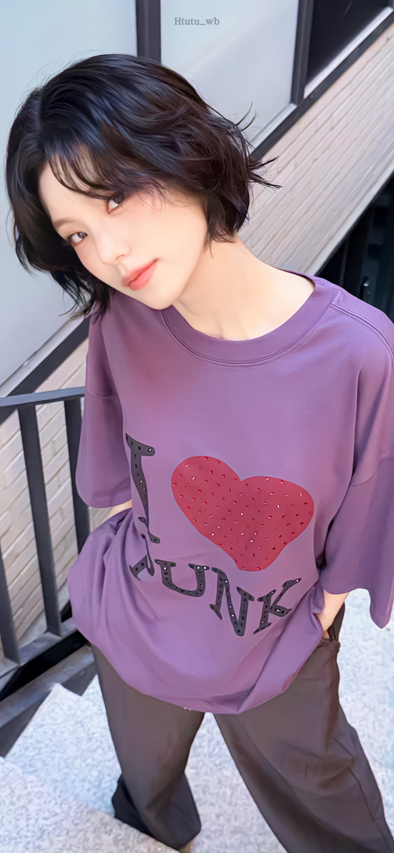 黄礼志Yeji壁纸来啦～😼💛 ​​​