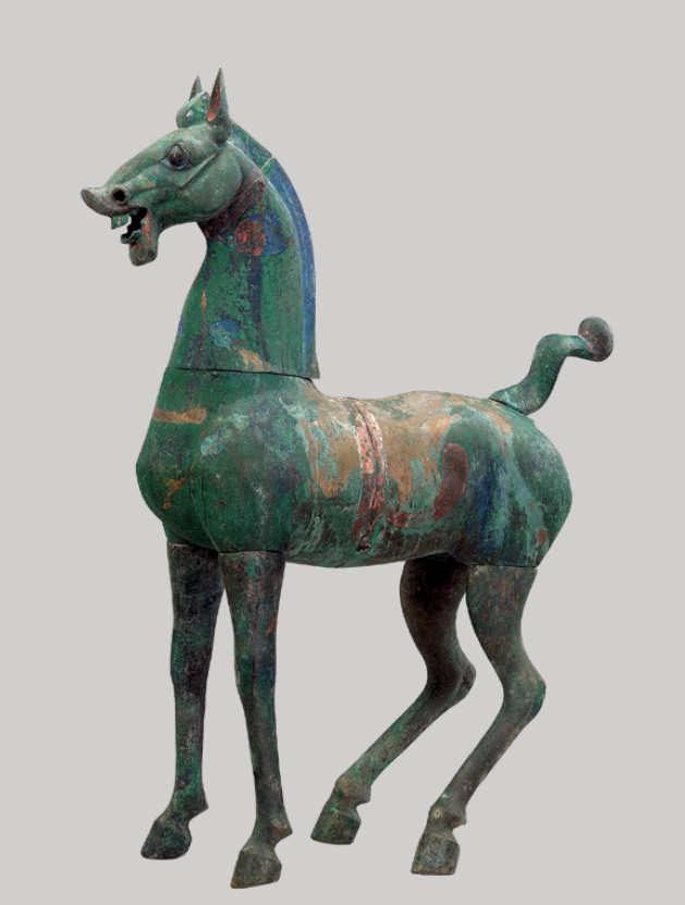 每天一件青铜器马年新年快乐 德国科隆亚洲艺术馆藏汉代的青铜马, 与图2绵阳何家山