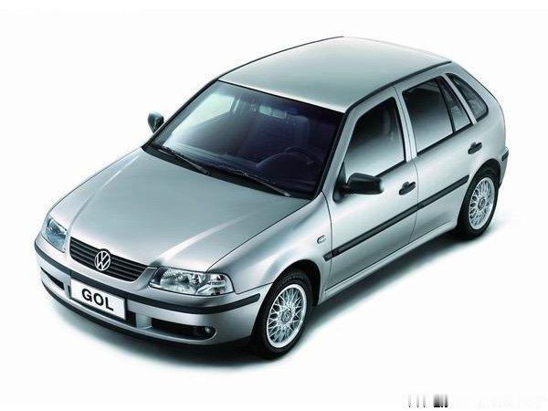 作为一个在某一领域爬的特别快，混成顶流的人吧，装装逼也是人之常情，但也不至于太自