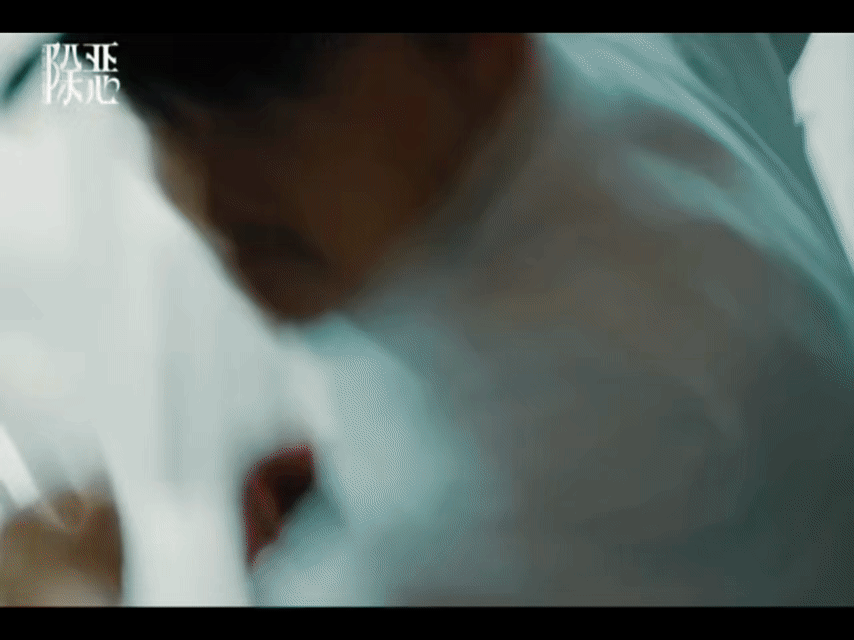 任素汐新剧搭个讪命差点没了 看得手心冒汗，紧张感太真实 