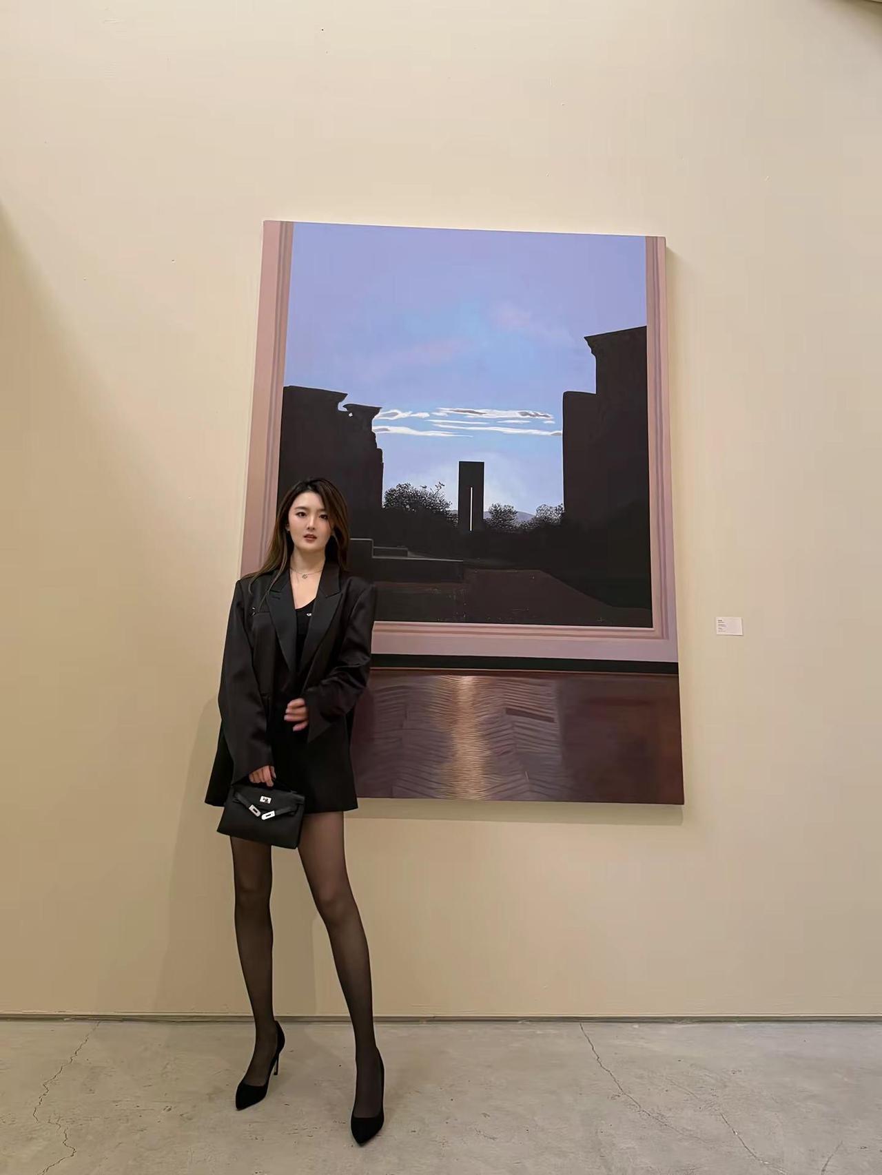 季节轮换，总有新的事情值得期盼❤️ 原相机live 穿搭的尽头是姐姐 ootd随