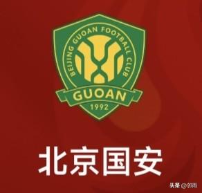 第三轮中超联赛的焦点之战，
既不是前两场净丟9球的英博队与卫冕冠军之争；
也不是