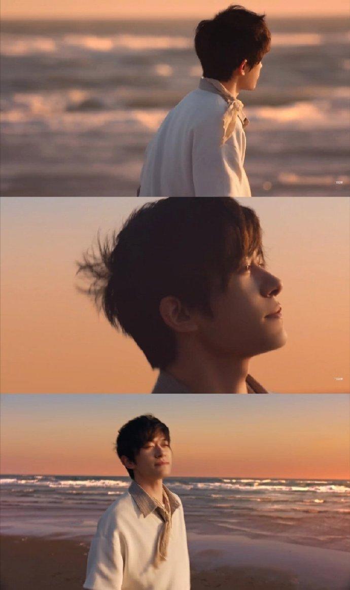 易烊千玺易烊千玺纯粹是不被复杂改变 他总能用最简单的字，说出最深的道理。纯粹是不