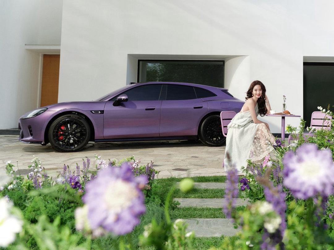 被这抹紫美晕了！💜2026年的本命色是普罗旺斯紫杨采钰 × 启境GT7，气质绝