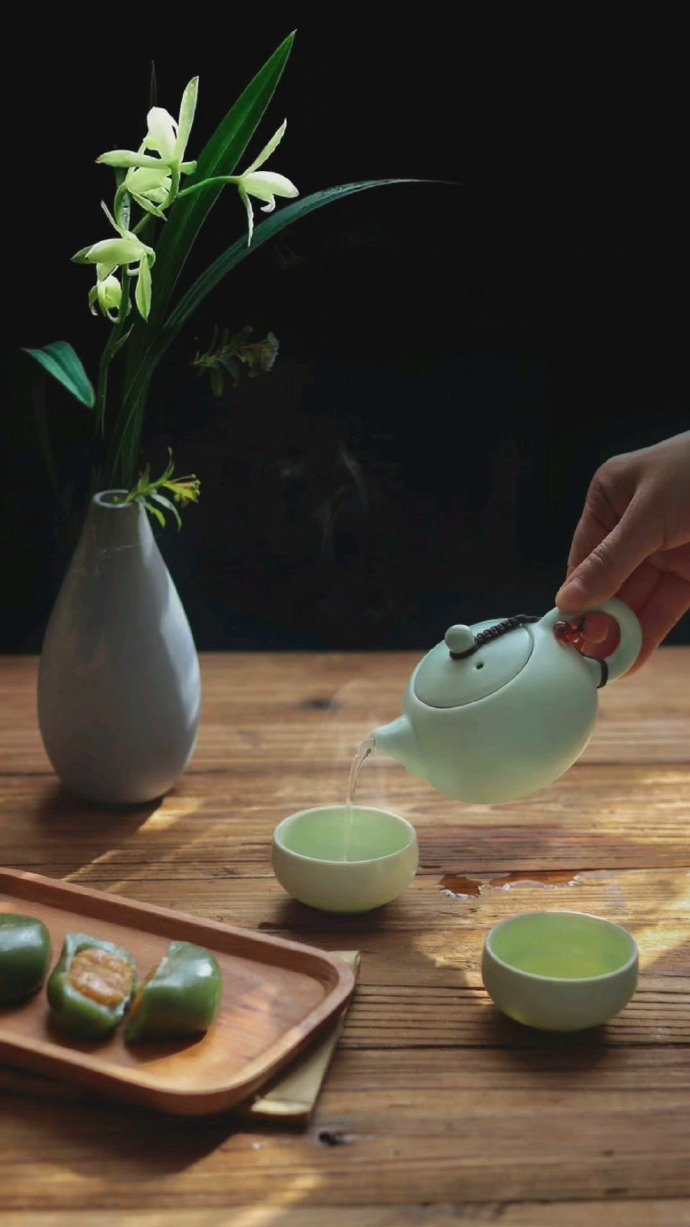 稻盛和夫说：总有一天，你会明白，真正能够治愈你的，从来都不是时间，而是你心里的那