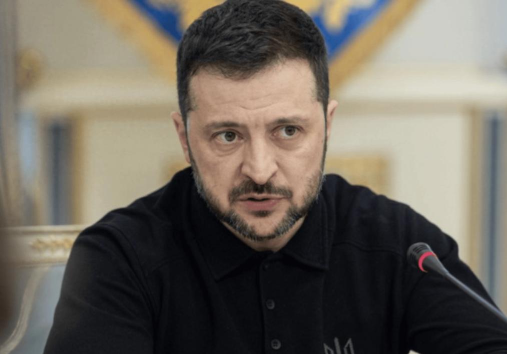 泽连斯基放话全球：可投降、可弃一切国际组织，唯独顿巴斯，绝不让给俄罗斯！

这个