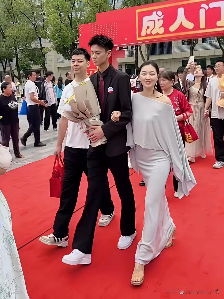 网友：事实证明，曹操的眼光才是最好的！