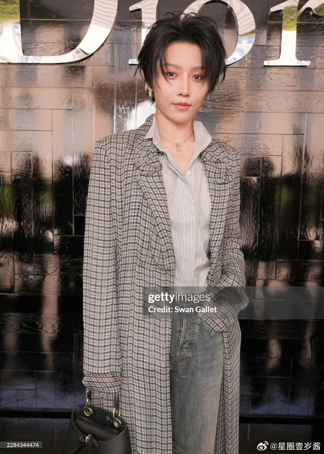 刘雨昕高定时装周g社生图 g社是刘雨昕站姐吧 巴黎高定时装周翻看一系列秀场路透生