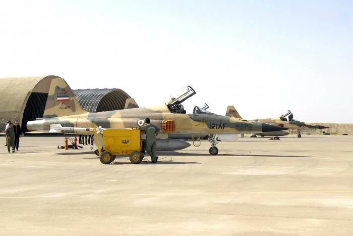 🔻最后的虎。🔻NBC新闻报道，2位美国官员证实，在战争开始初期，伊朗空军F-