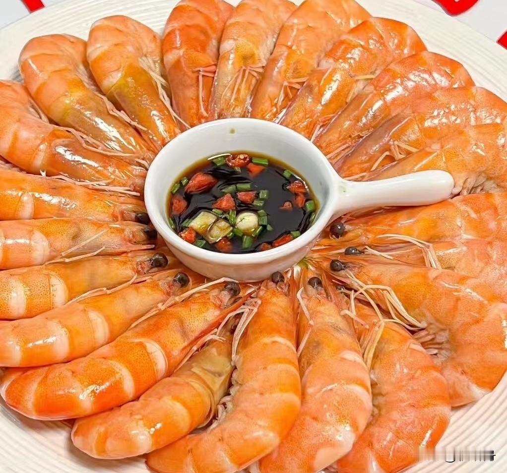 血糖高不用怕，吃对这10种食物
第一种、玉米（好处:粗纤维多，替代主食，平稳餐后