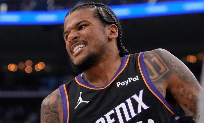 狂砍35分仍输球，太阳被开拓者下克上，该如何评价今天的杰伦格林？
今天，西部附加