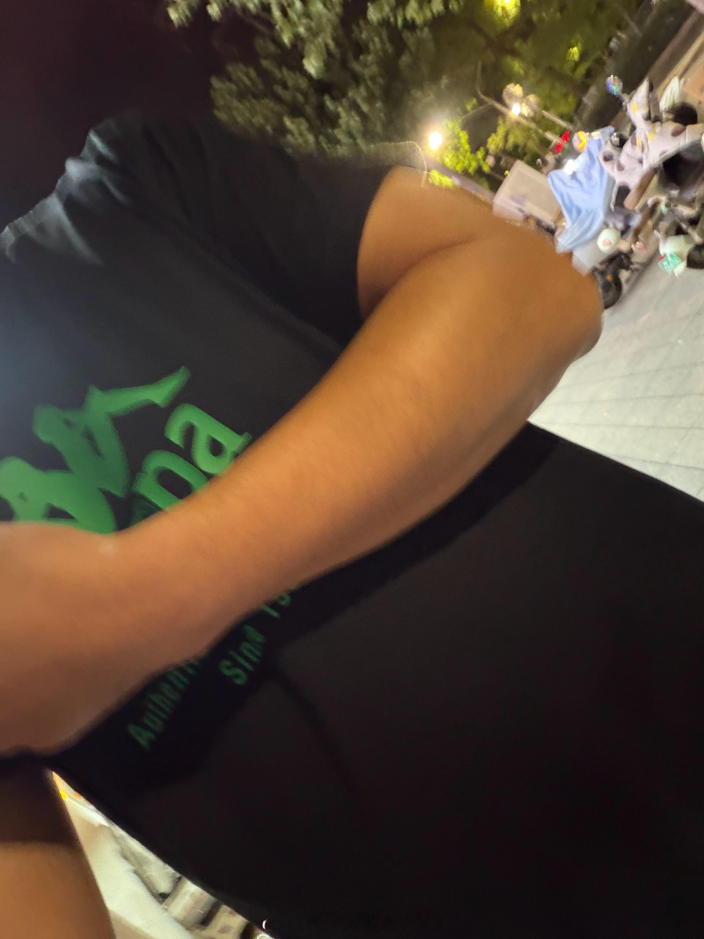 来 感受个夏天的尾巴  ​​​