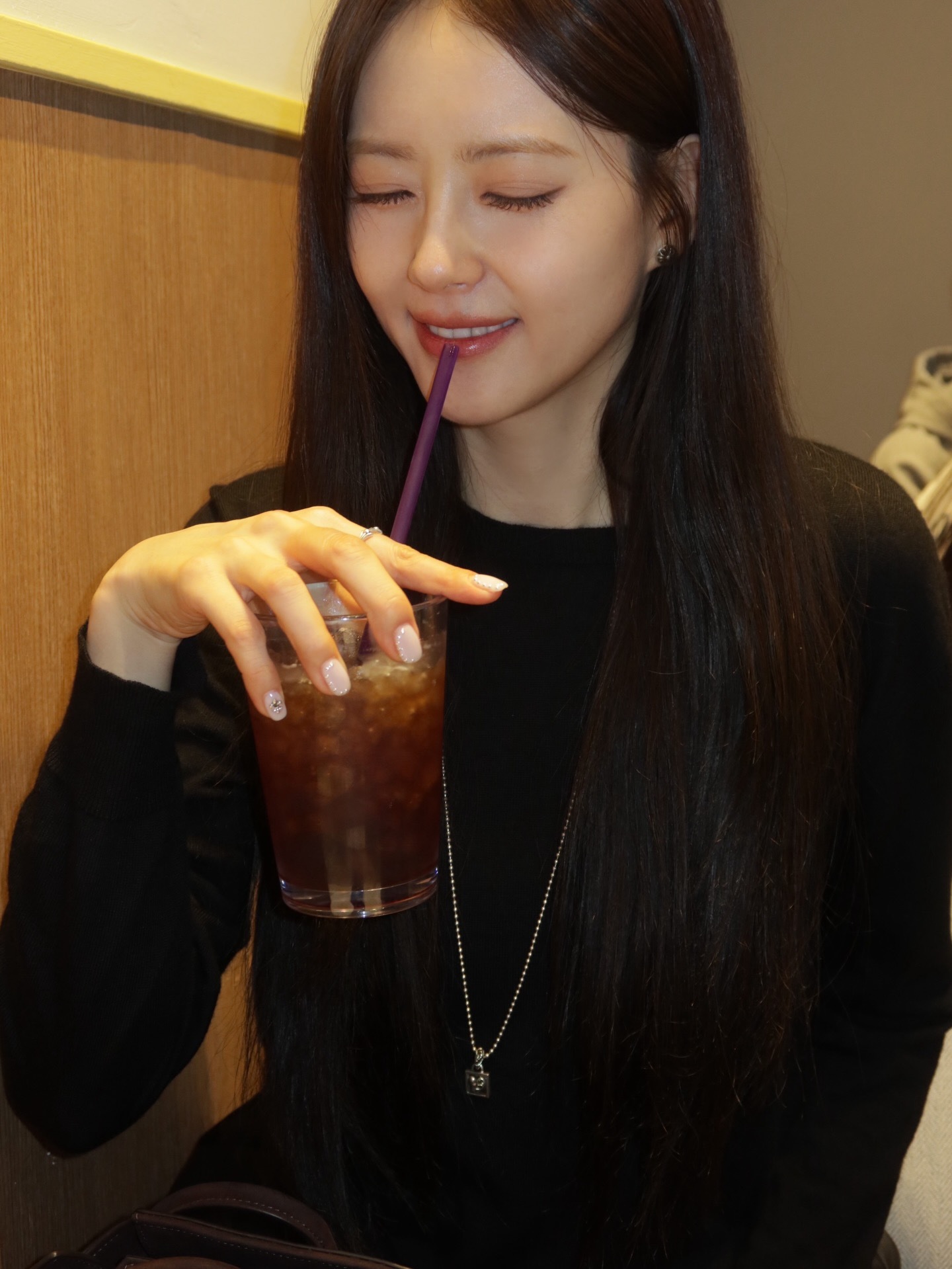 【热帖】高雅拉近况！太美了！这是吃防腐剂了吧！！！！！ 