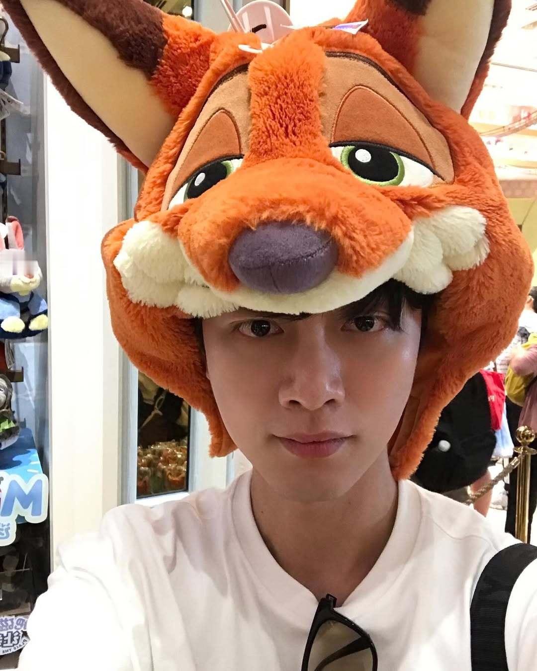 朴宰亨ins更新 尼克&朱迪🦊🐰这才是真正的恋爱兄妹啊[喵喵]恋爱兄妹 ​​