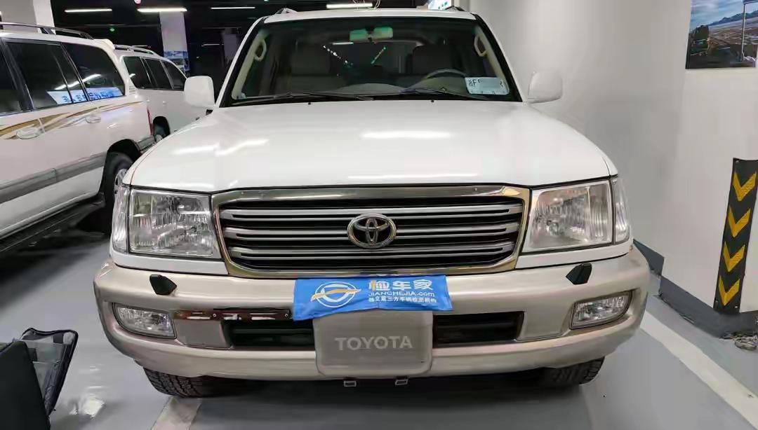 03年的老车，开价8万，这就是陆巡！保值天王！
​开是可以开，甚至能跑新疆西藏，