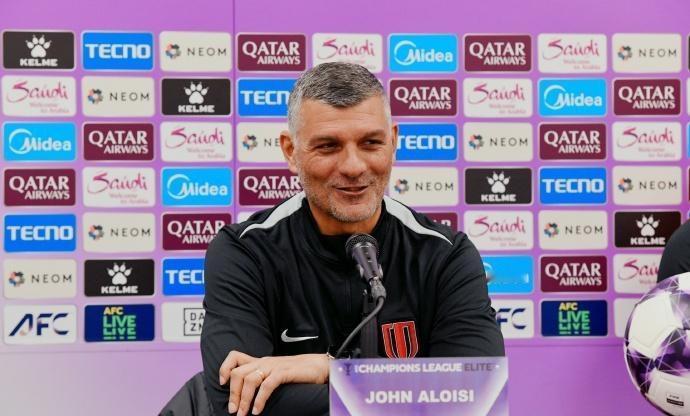 蓉城今晚能否在日本创造奇迹？晋级亚冠东亚八强呢？应该球迷本赛季蓉城更换了主帅！由