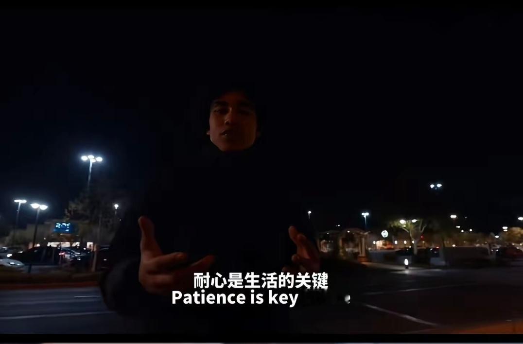 明天打尼克斯，布克（左踝扭伤）出战成疑杰伦·格林（右腿腘绳肌拉伤）和贾马里·布耶