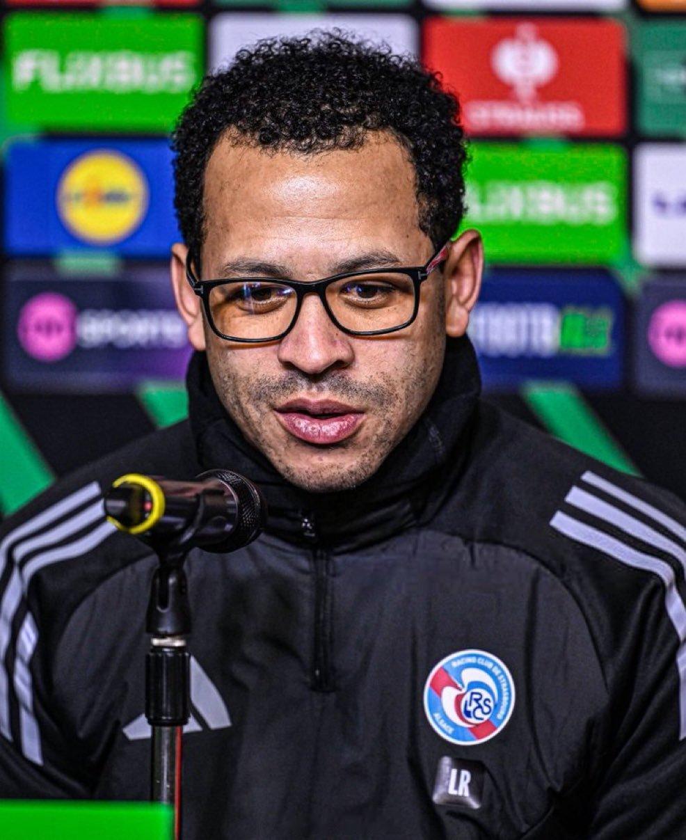 🤯🏴󠁧󠁢󠁥󠁮󠁧󠁿 利亚姆·罗塞尼尔正式成为切尔西新任主教练，合同