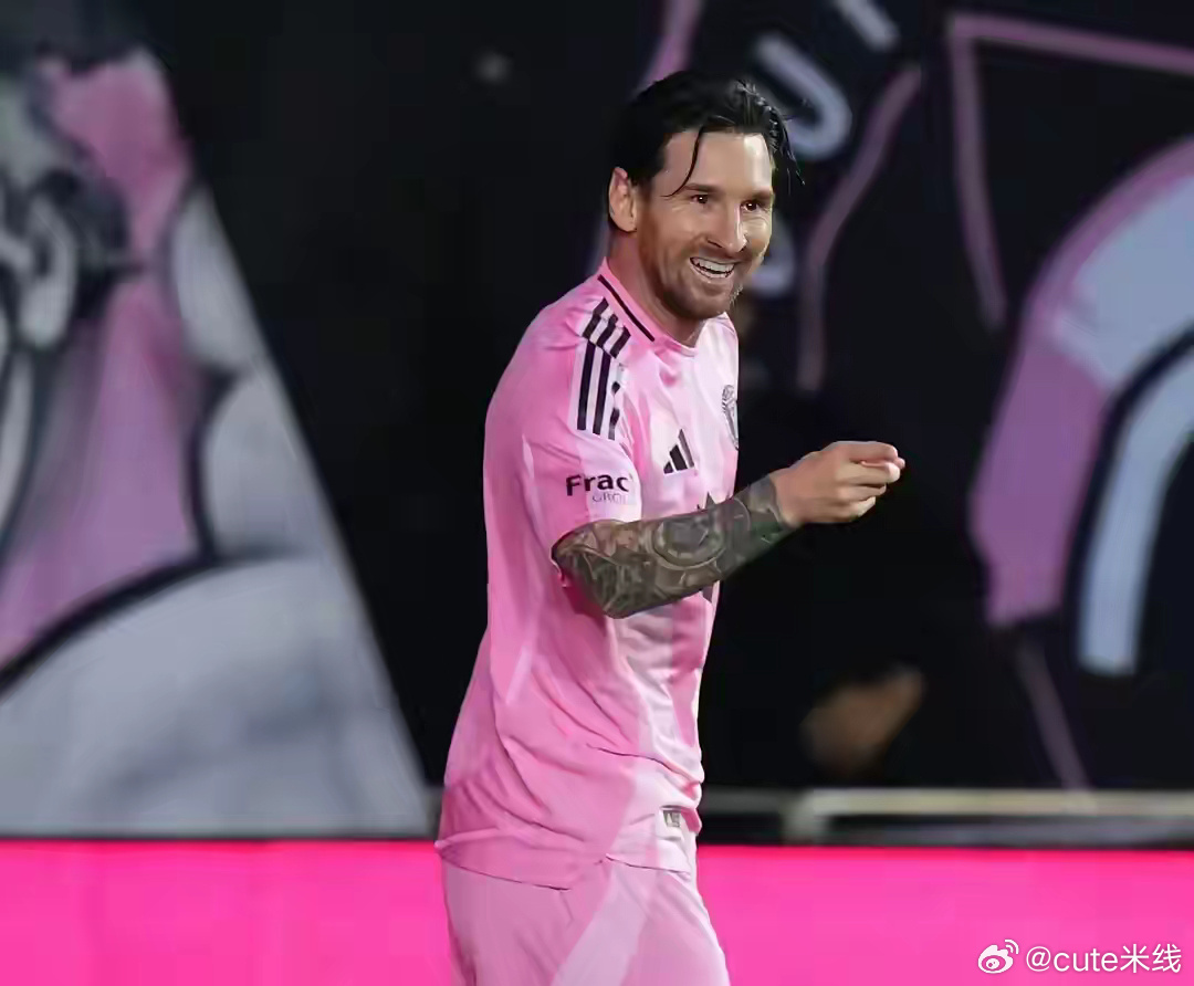 梅西能否被视为历史上最伟大的四名足球运动员之一？先来看看他在各项赛事中的表现：1