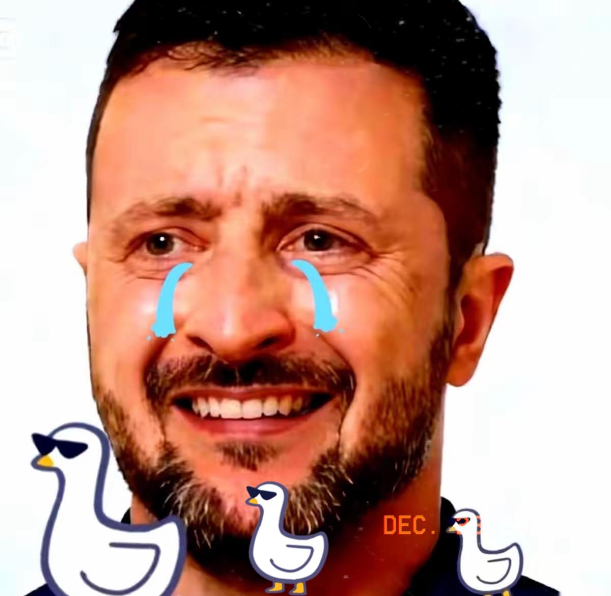 一整支车队，12辆装甲车，23辆军用卡车，就那么在一夜之间，从地图上被抹掉了。