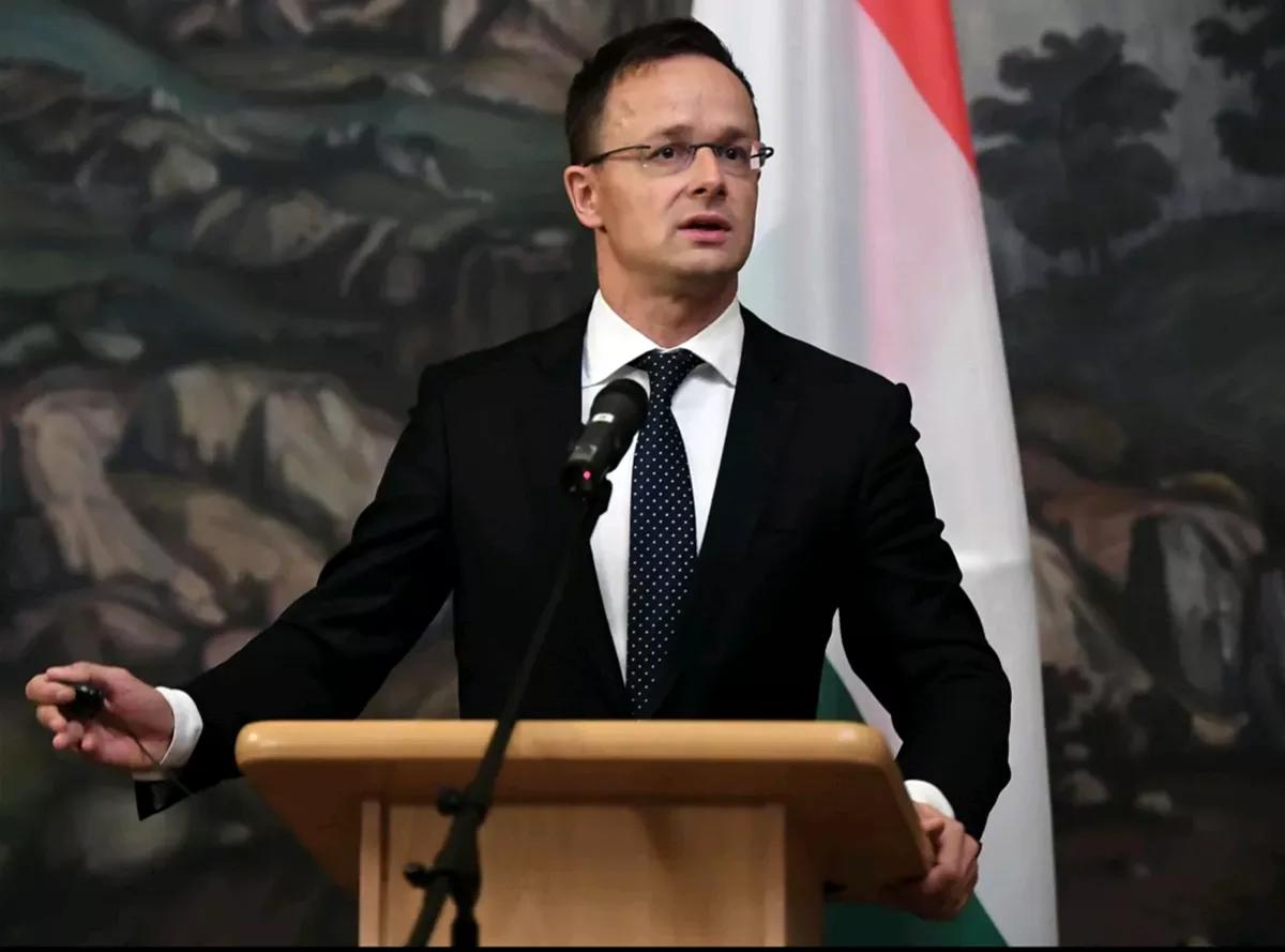 塔斯社消息，当地时间18日，匈牙利外长西雅尔多透露，在日前举行的一次欧盟外长会议