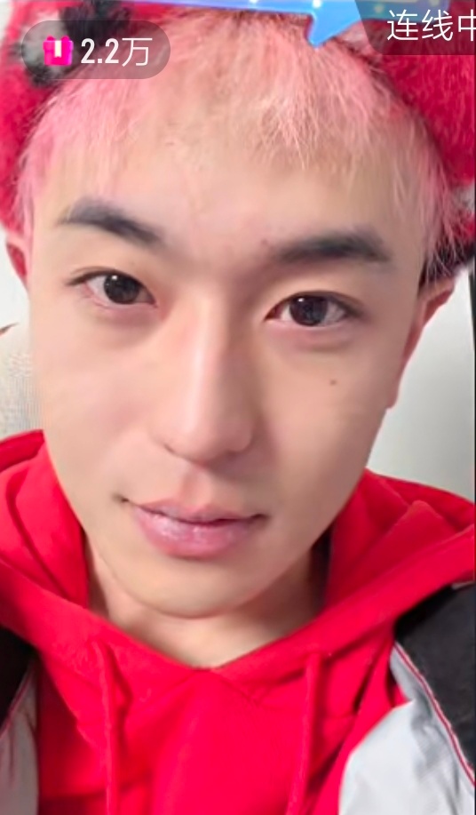 若洵你多喝点水吧 